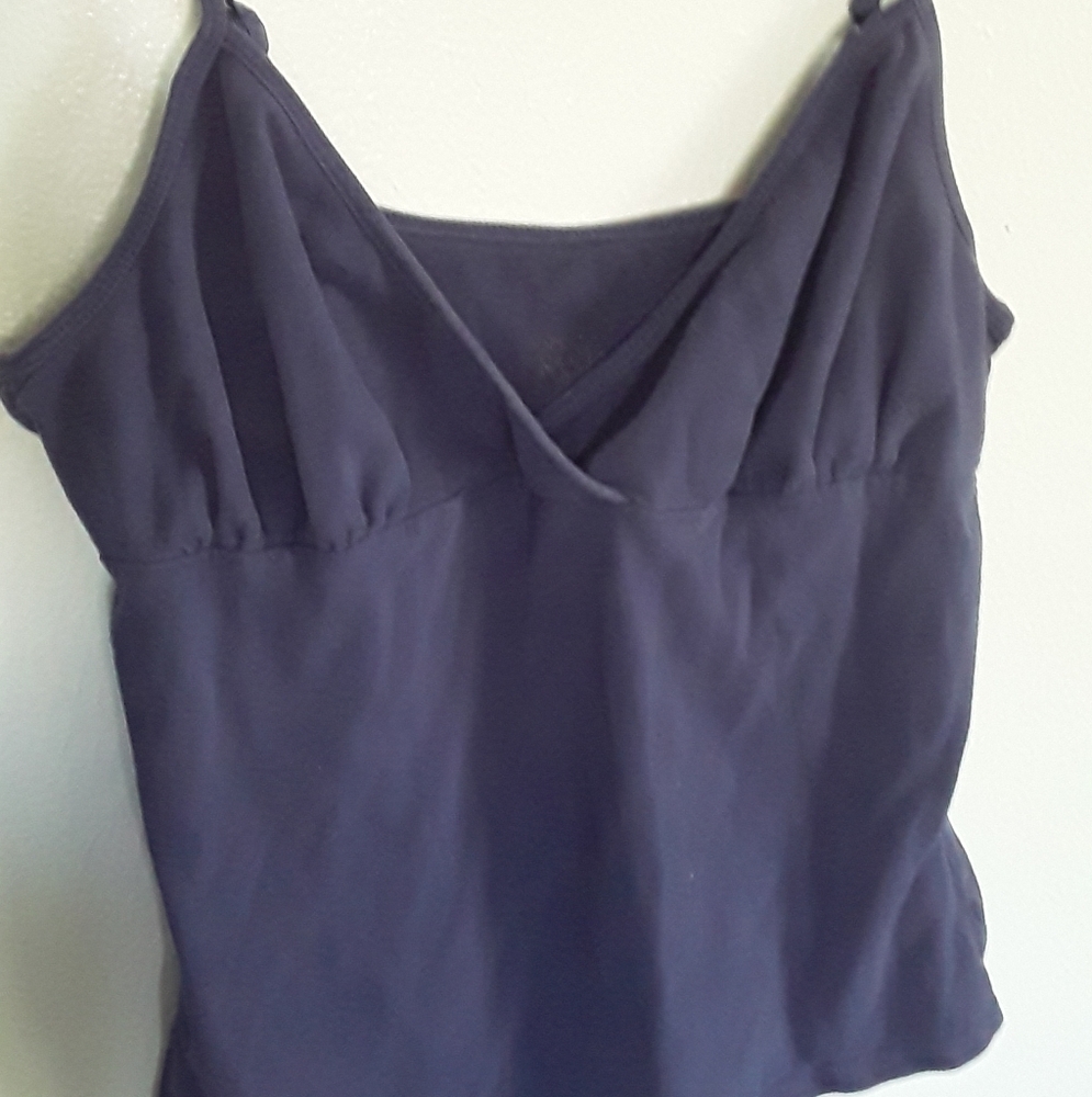 Adjustable strap Criss-cross tank top